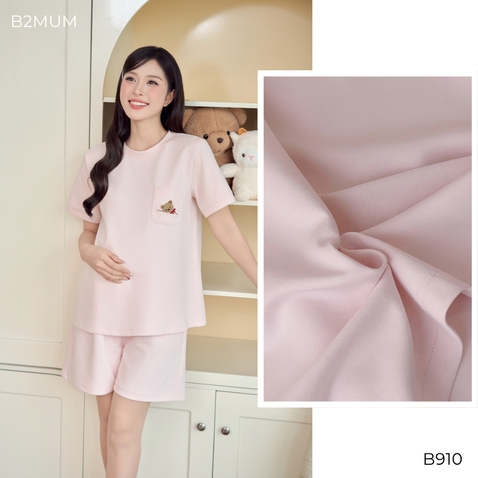 Bộ Bầu Cotton Hồng Pastel In Gấu Ngực – Đồ Bộ Mặc Nhà Mềm Mịn Dáng Suông Thoải Mái Cho Mẹ Bầu & Sau Sinh Mellow Set B910