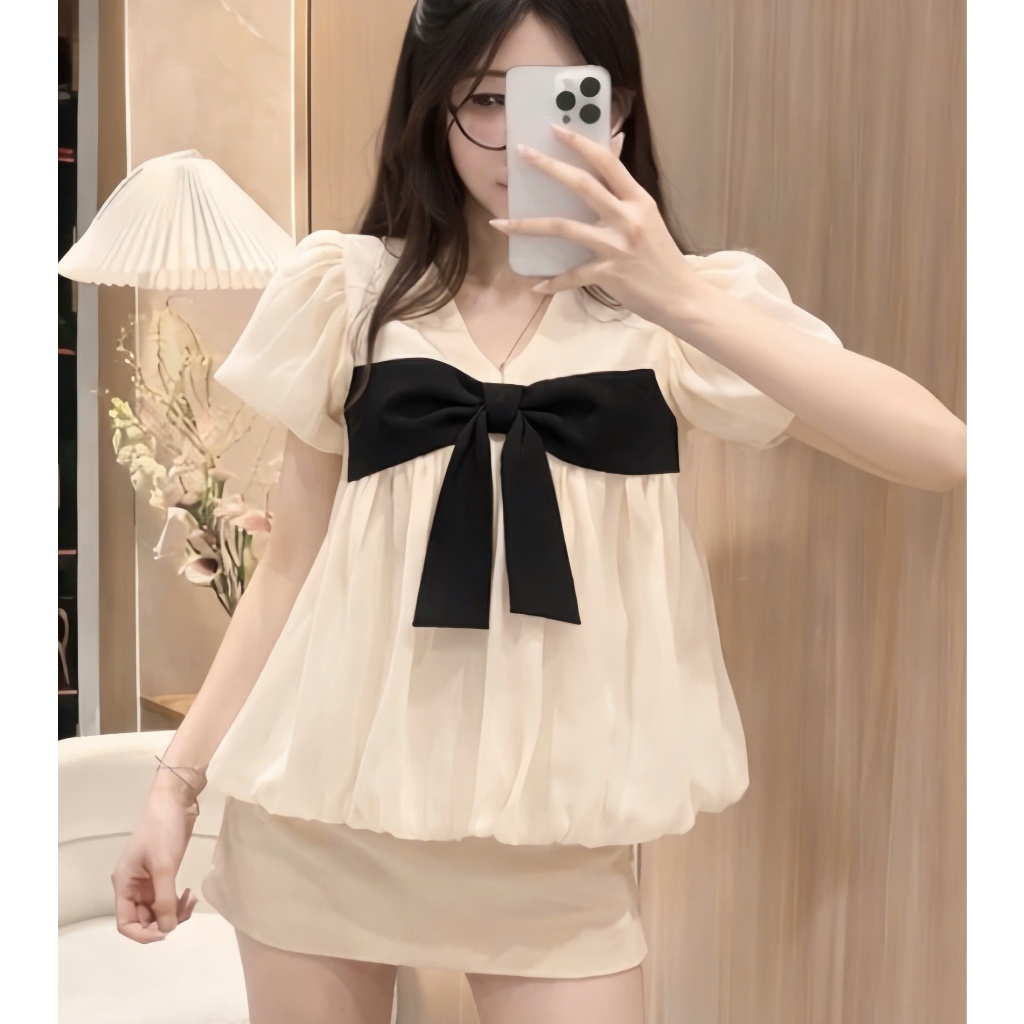 Áo Babydoll 2 Lớp Tay Bồng Dáng Bí Cổ Tim Phối Nơ Đen Phong Cách Tiểu Thư Sang Chảnh DG115