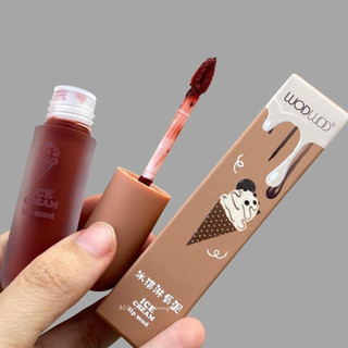 Son Kem Lì Wodwod Dạng Tròn Mềm Mịn Môi Không Gây Khô Môi Lâu Trôi