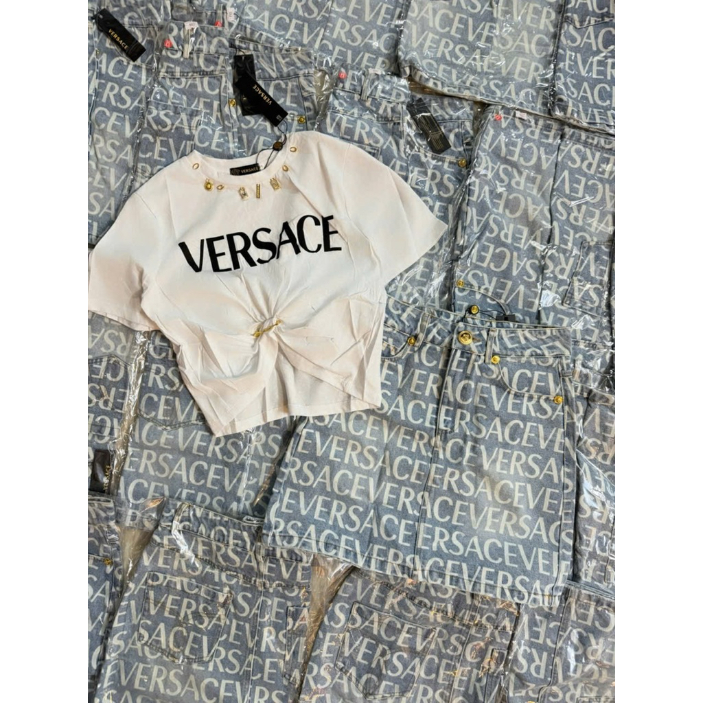 Set áo croptop và váy jean chữ Versace siu cấp