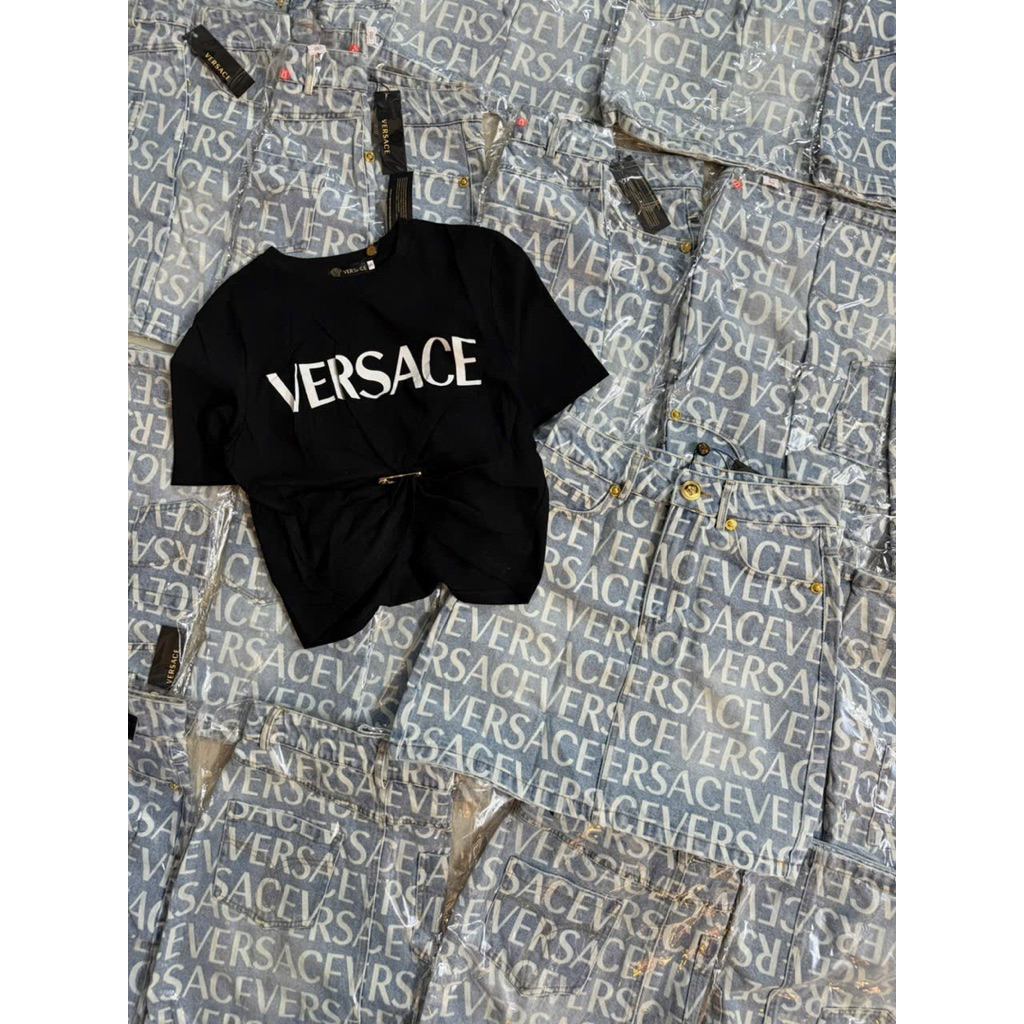 Set áo croptop và váy jean chữ Versace siu cấp