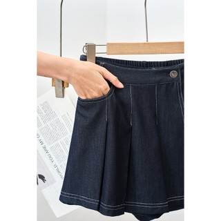 Quần Shorts Giả Váy LAMER Xếp Ly Lệch Chất Bò Lụa Giả Jean Mềm Mại V64S26Q001