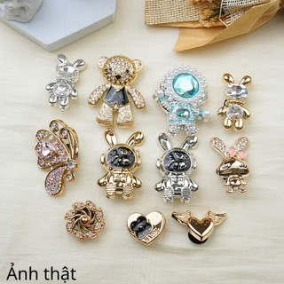 Bộ 11 Sticker, Charm 3D chủ đề Phi hành gia bling nhựa cứng gắn Dép Sục, Cá sấu JB-459 Mita