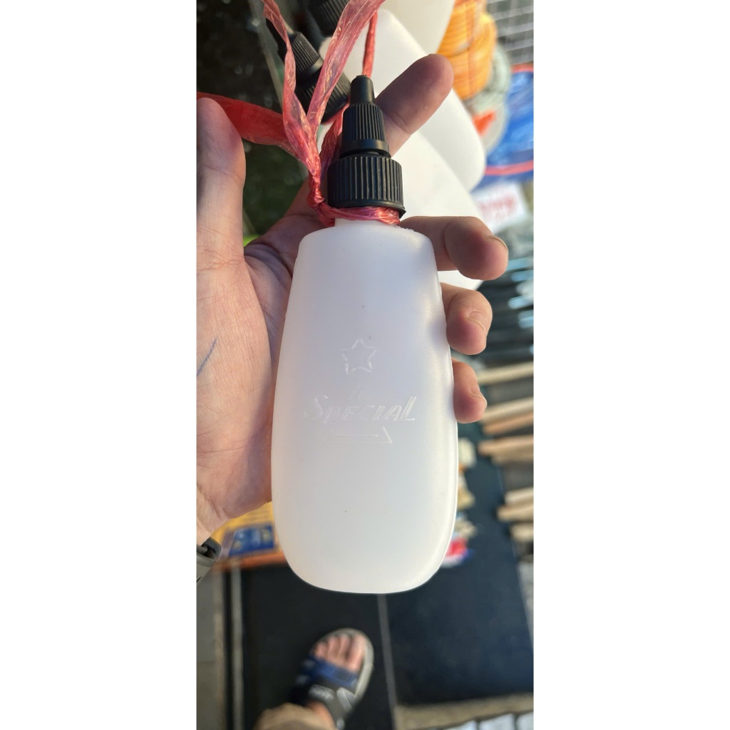 Bình châm nhớt xe máy 250ml – 350ml | Bình bóp dầu, bình xịt dầu đa năng , thông dụng