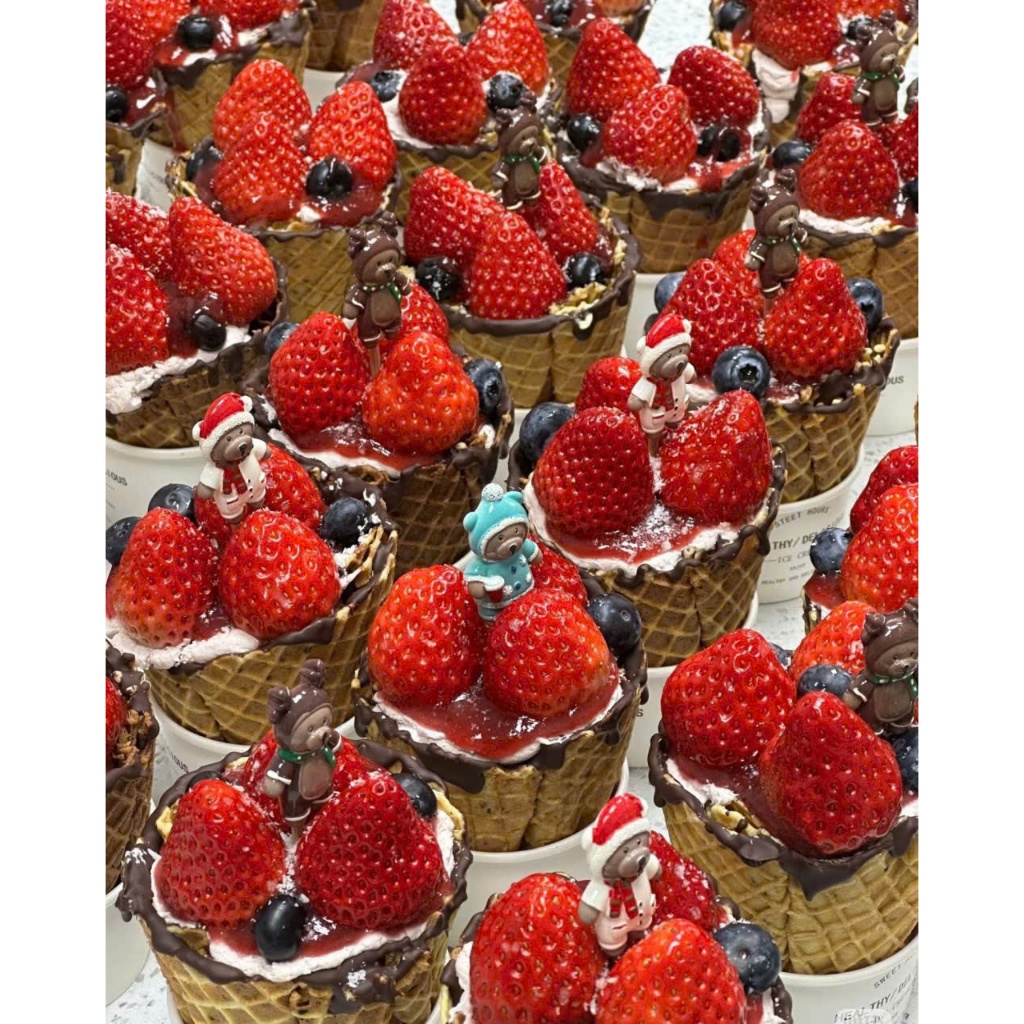 Set 50 HỘP VUÔNG ĐẾ TRẮNG ĐỰNG BÁNH KEM MINI KÈM NĨA - ĐỰNG BÁNH MOUSSE, TIRAMISU, PANNA COTTA - Mã SP: XY902