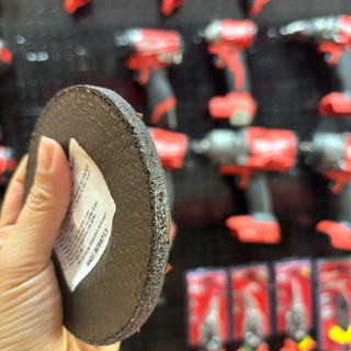 Đá mài kim loại Milwaukee 49-94-8410A 100x6x16mm (4") dùng cho máy mài góc độ bền cao , khả năng mài mạnh mẽ, ổn định