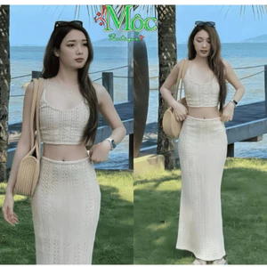 Set đi biển, quyến rũ gồm áo hai dây chất Ren Len có mút thắt dây lưng phối chân váy hai lớp dài
