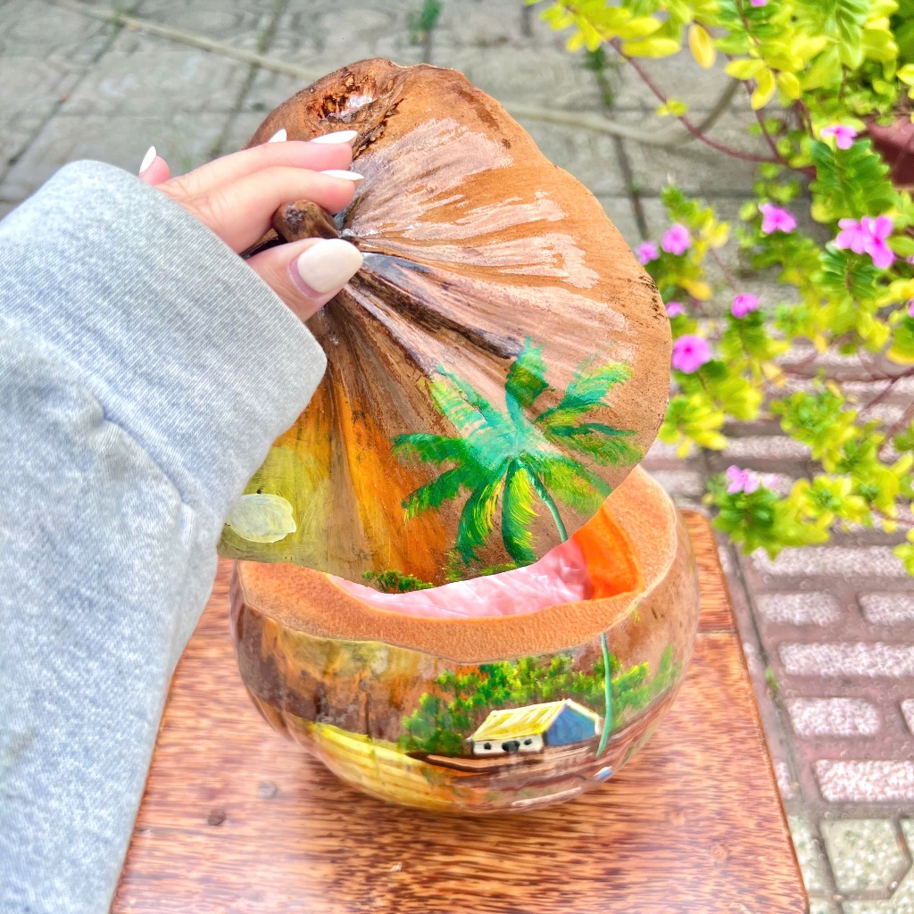 [ SIZE 800ML - 1000ML ] Bình Ủ TRÁI DỪA VẼ 1 NHÀ Giữ Nhiệt Ấm Trà Cao Cấp Phong Cảnh, Trang Trí Bàn Trà, Phòng Khách