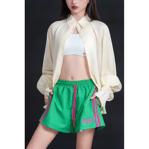 Quần short thể thao nữ BIBIBO xanh lá phối sọc hồng – quần đùi nữ dây rút năng động, mặc đi chơi/tập gym