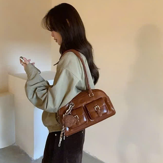 Túi Xách Nữ Chio 2nd Size 28 Dáng Hộp Retro – Túi Đeo Vai Đựng Nhiều Đồ Kèm Charm Gấu_HT077