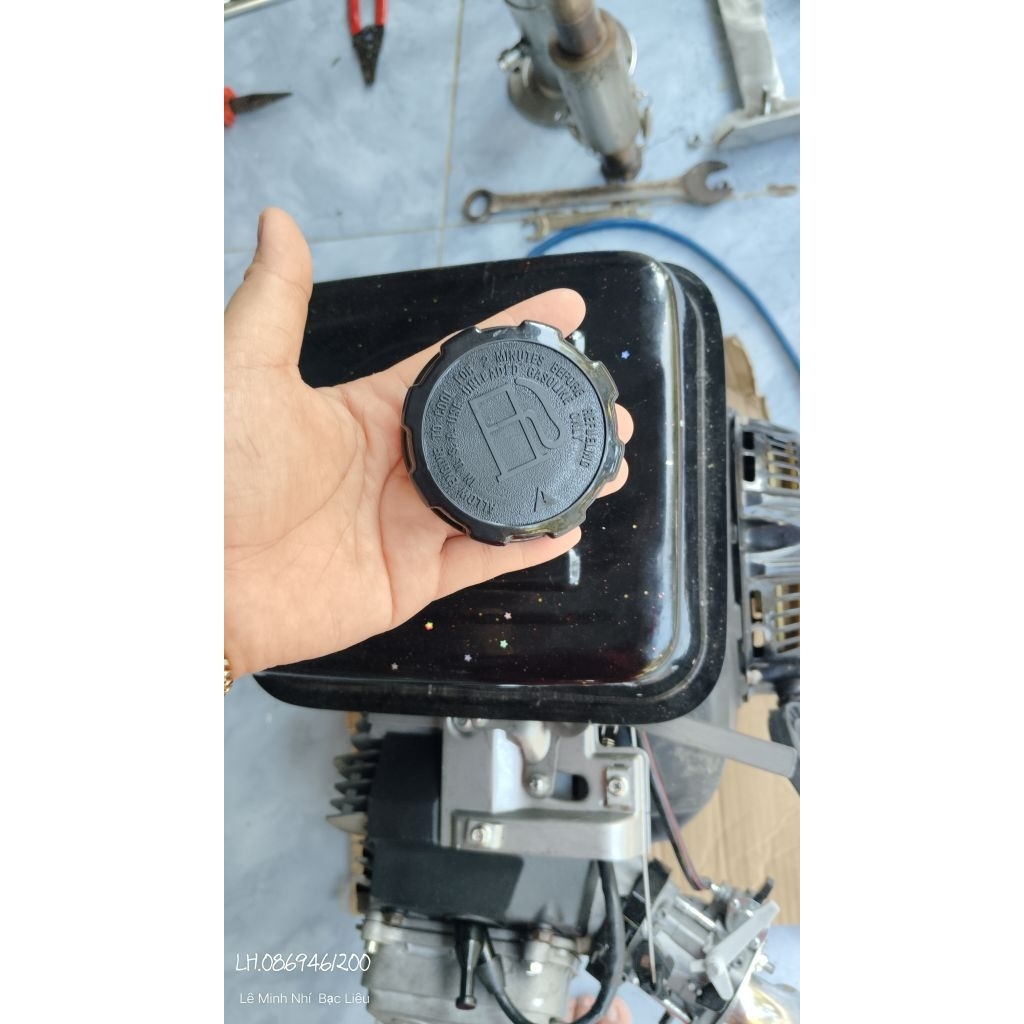 nắp bình xăng keo tốt.