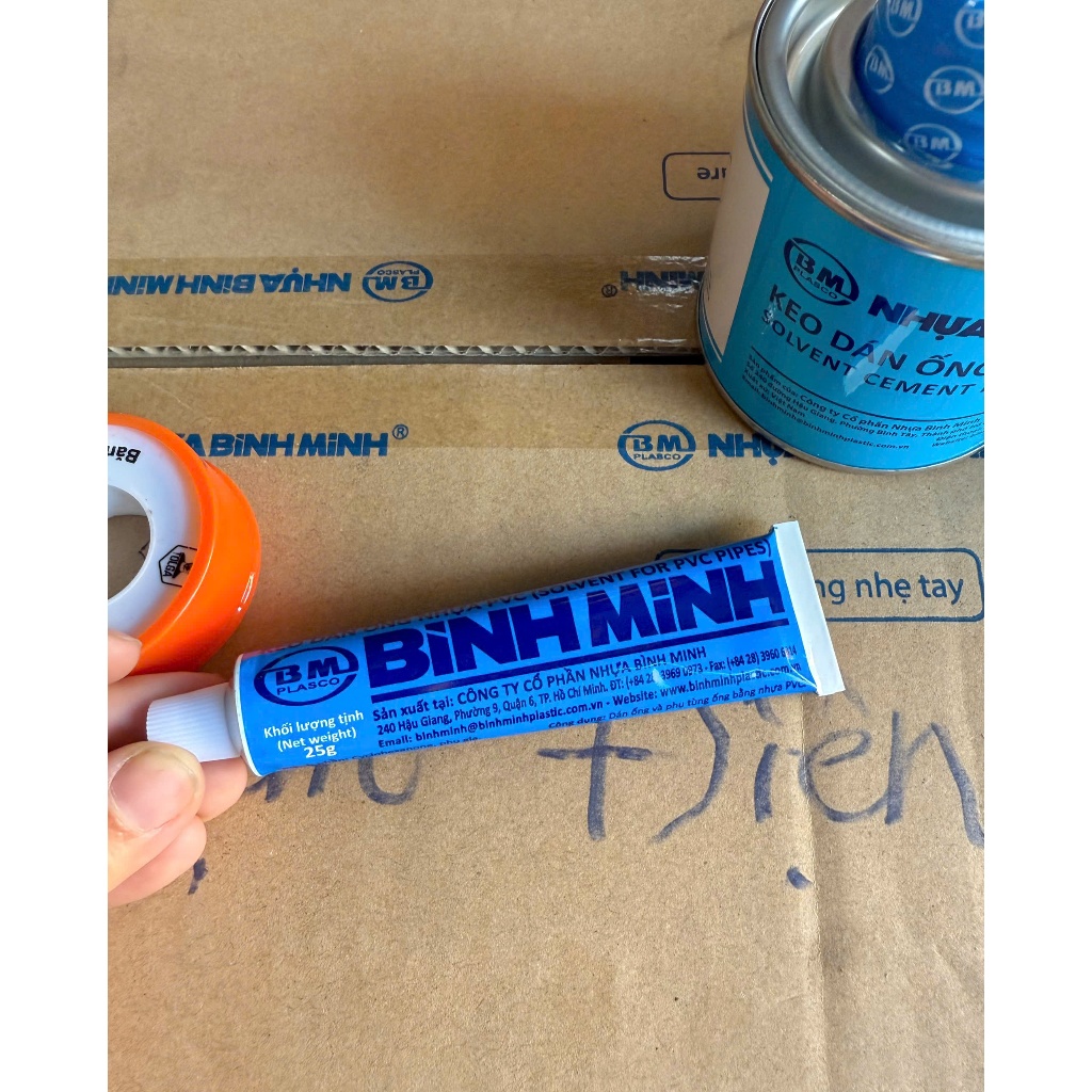 Keo dán ống nhựa PVC