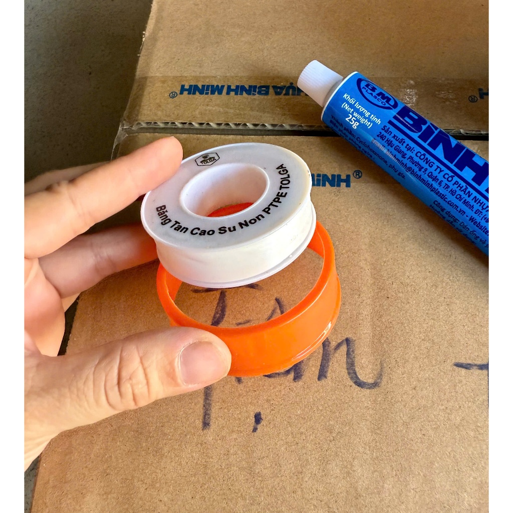 Keo dán ống nhựa PVC
