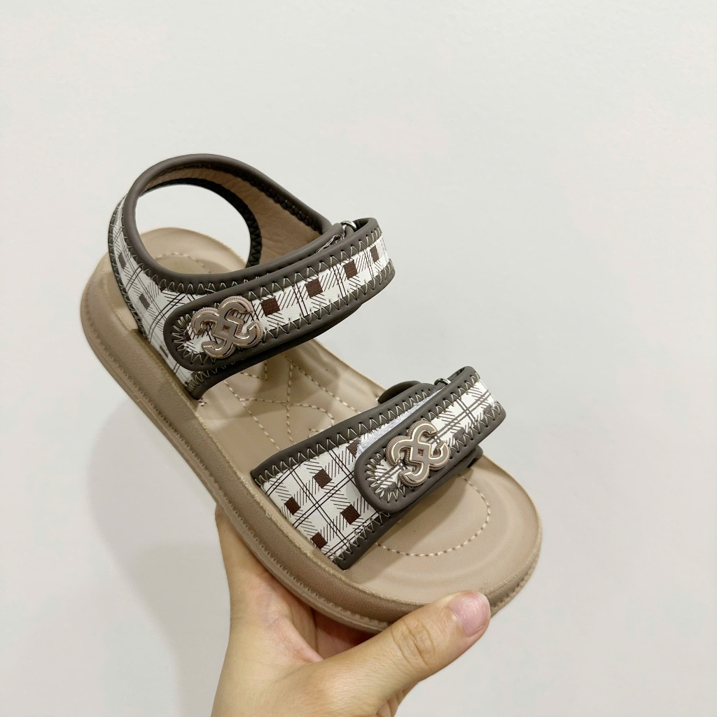 [M196] Sandal Bé Gái 2 Quai Ngang Kẻ - Dép Quai Hậu Trẻ Em Đế Mềm Êm Chân, Quai Dán Tiện Lợi Mẫu Mới 2026 TH Kids