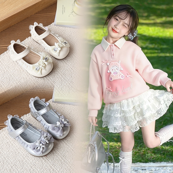 Mẫu giày Mary Jane mới dành cho bé gái của Bella, đôi giày loafer thoải mái và dễ phối đồ,