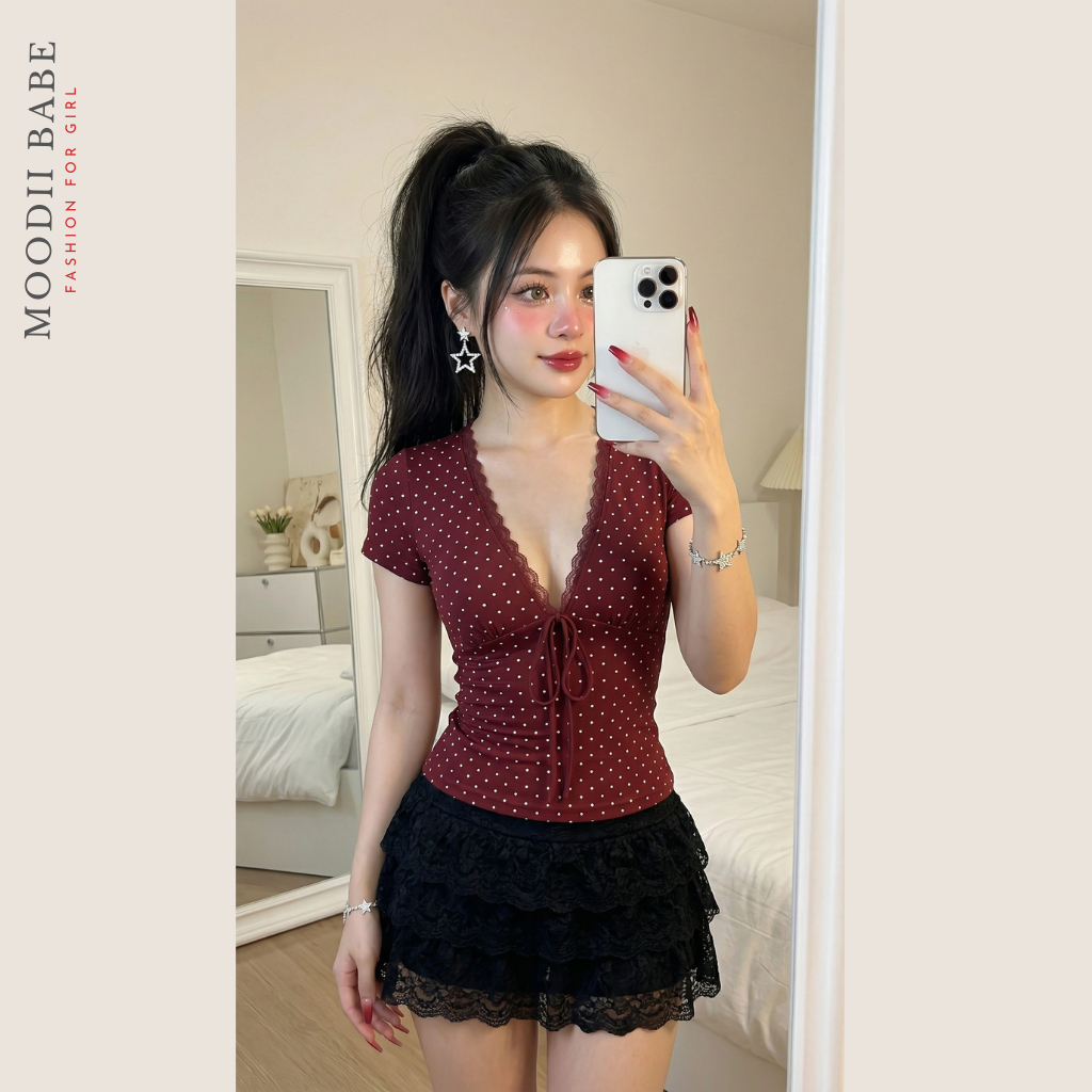 Áo nữ ôm body cổ V phối ren thắt nơ phong cách Y2K chất thun mịn thoáng mát Moodii Babe | BigBuy360 - bigbuy360.vn