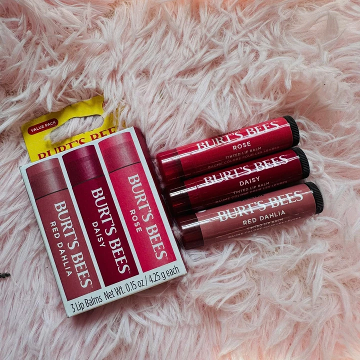 MẪU MỚI | Son dưỡng hồng môi Burt's Bees Lip Balm Tinted