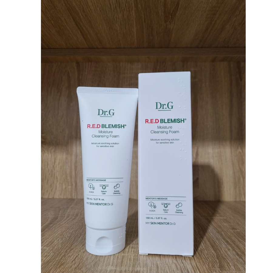 Sữa rửa mặt tạo bọt làm dịu da, dưỡng ẩm da Dr.G Red Blemish 150ml