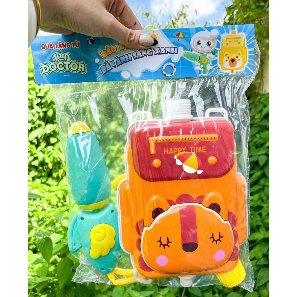 Súng bắn nước đồ chơi có balo Kun Doctor