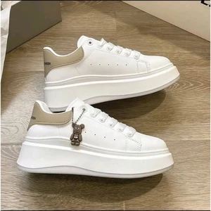 99K [Xả lẻ size Nữ 38-40] - Fullbox Giày thể thao Nữ màu Trắng, độn đế 6 cm. Nhẹ, êm chân. Phong cách nữ tính hè 2026.