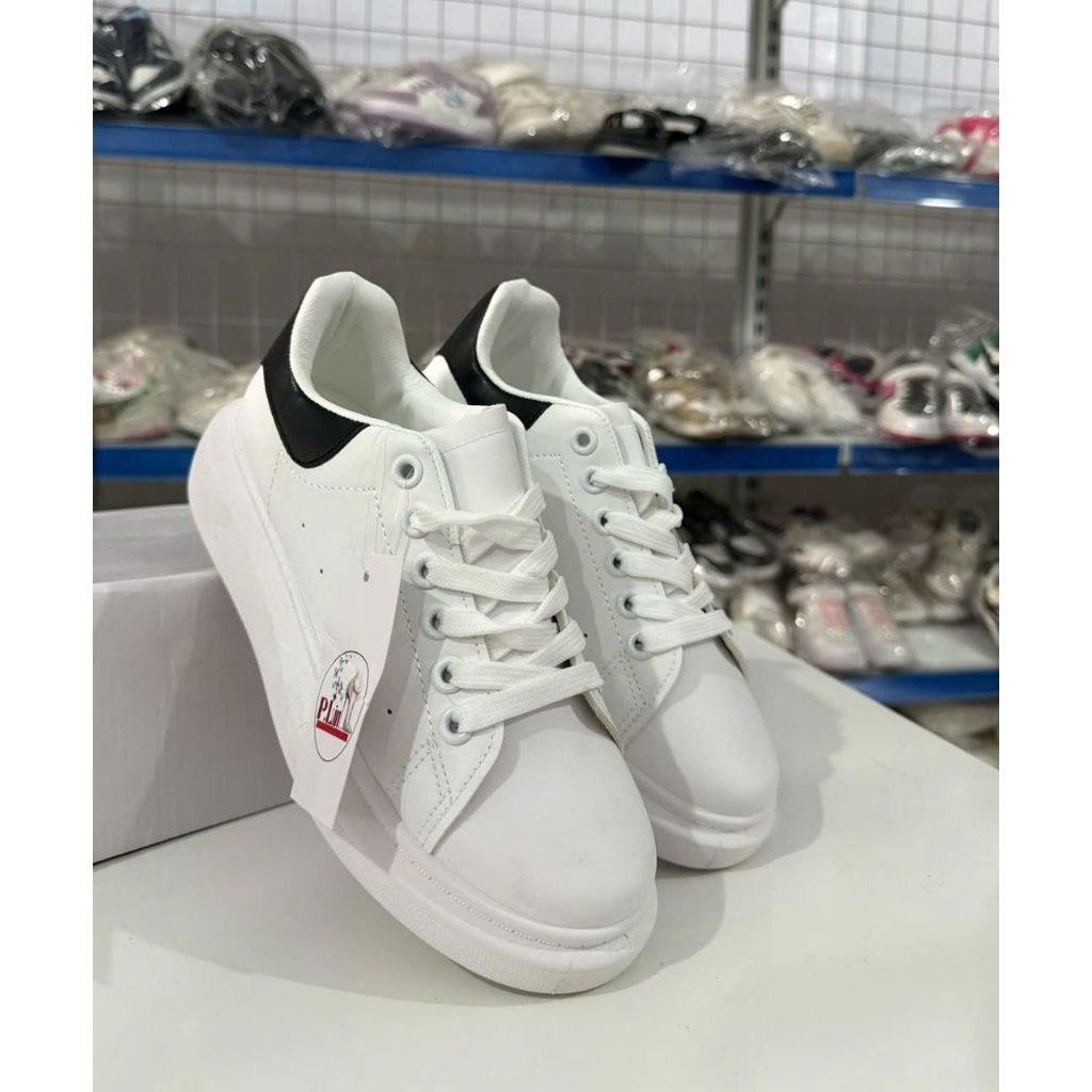 GIÀY 99K [Size 36-44]- Fullbox Giày Thể Thao Full trắng, êm, nhẹ, kiểu dáng, màu sắc trẻ trung phù hợp đi chơi, đi làm