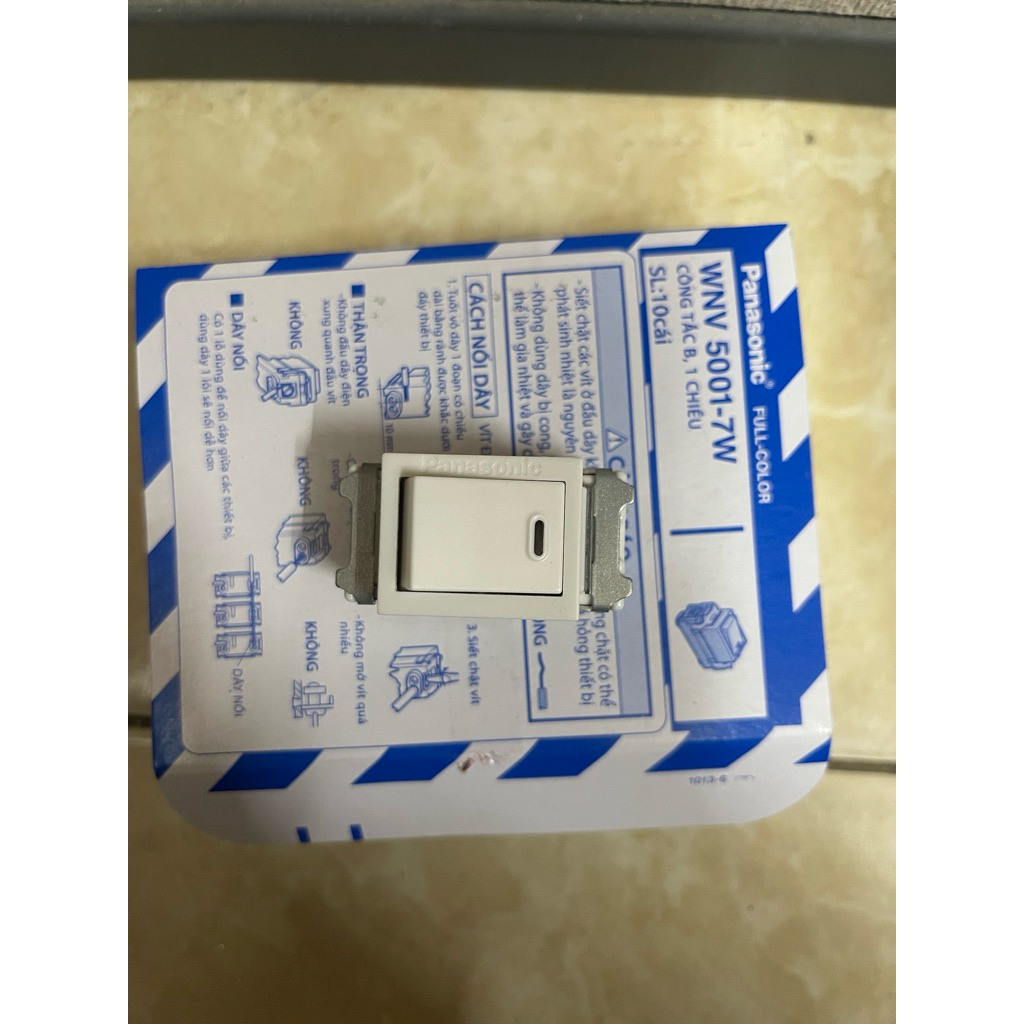 Chính hãng PANASONIC hàng full (nhỏ) - Công tắc, ổ cắm, mặt 1,2,3,4,6