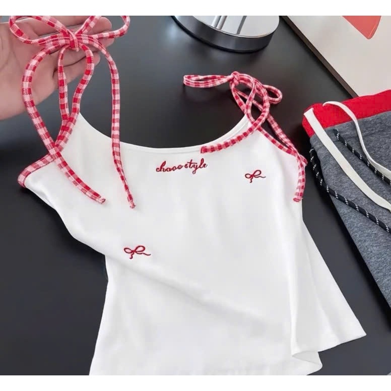 Áo 2 Dây Nữ Có Mút Ngực Phối Dây Kẻ in Chữ Cổ Đính Nơ Basic Nữ Tính Sexy