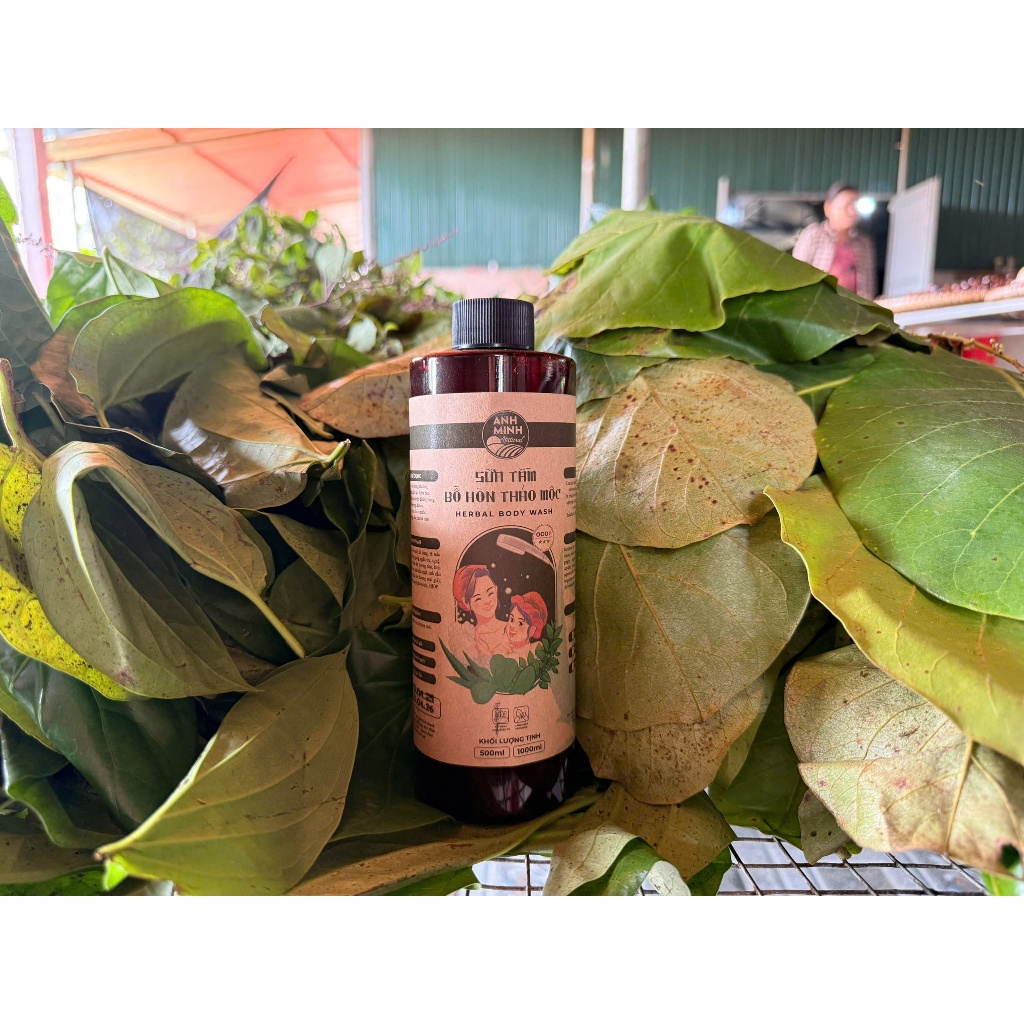 Sữa Tắm bồ hòn Anh Minh - Chiết Xuất Bồ Hòn Trà Xanh Và Các Thảo Mộc, Dịu Nhẹ An Toàn Với Trẻ Sơ Sinh