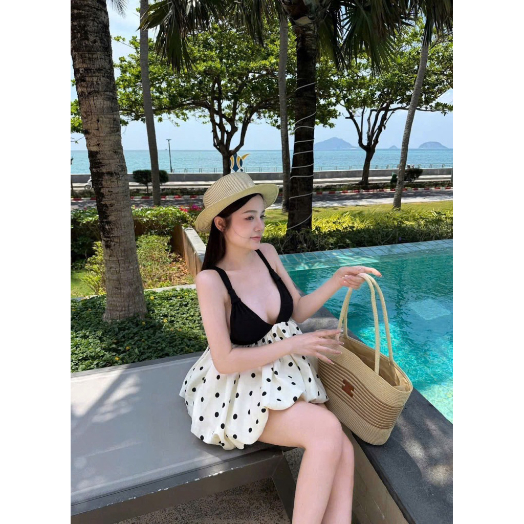 Set váy ngắn Set cotton hàn đáng iu, dễ thương pha nét sexy, áo 2 dây đen cup ngực phối tùng bí chấm bi + váy chữ a
