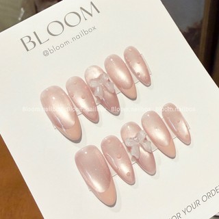 [B93] Nailbox thiết kế mắt mèo hồng nhạt cực quang nơ dịu dàng chấm bi by Bloom