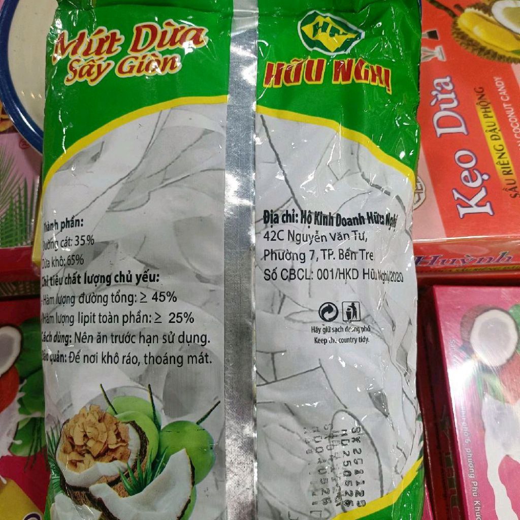 Mứt dừa sấy giòn Hữu Nghị ( 275g ) -- đặc sản Bến Tre