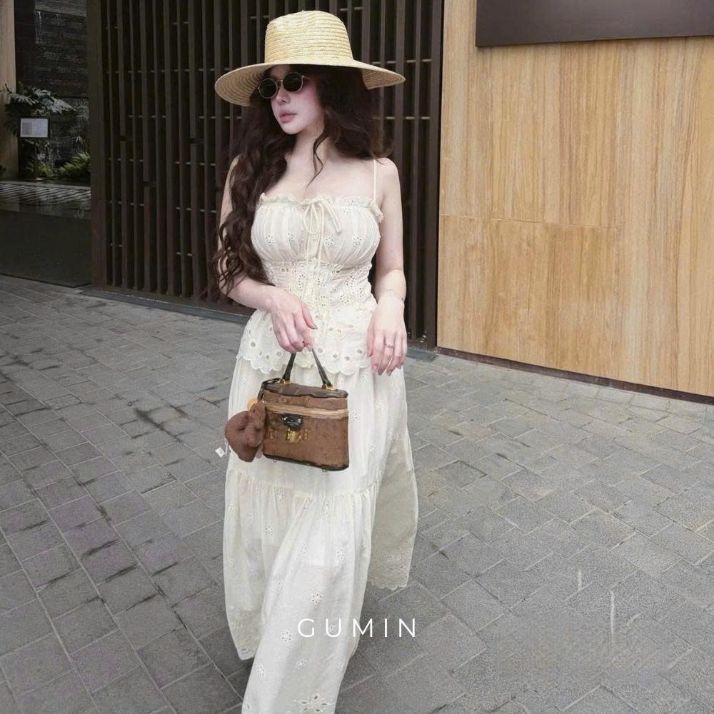 Set hai dây GUMIN thiết kế áo 2 dây dáng ngắn phối ren bèo kèm chân váy xoè dài thô boi thêu sang trọng thanh lịch