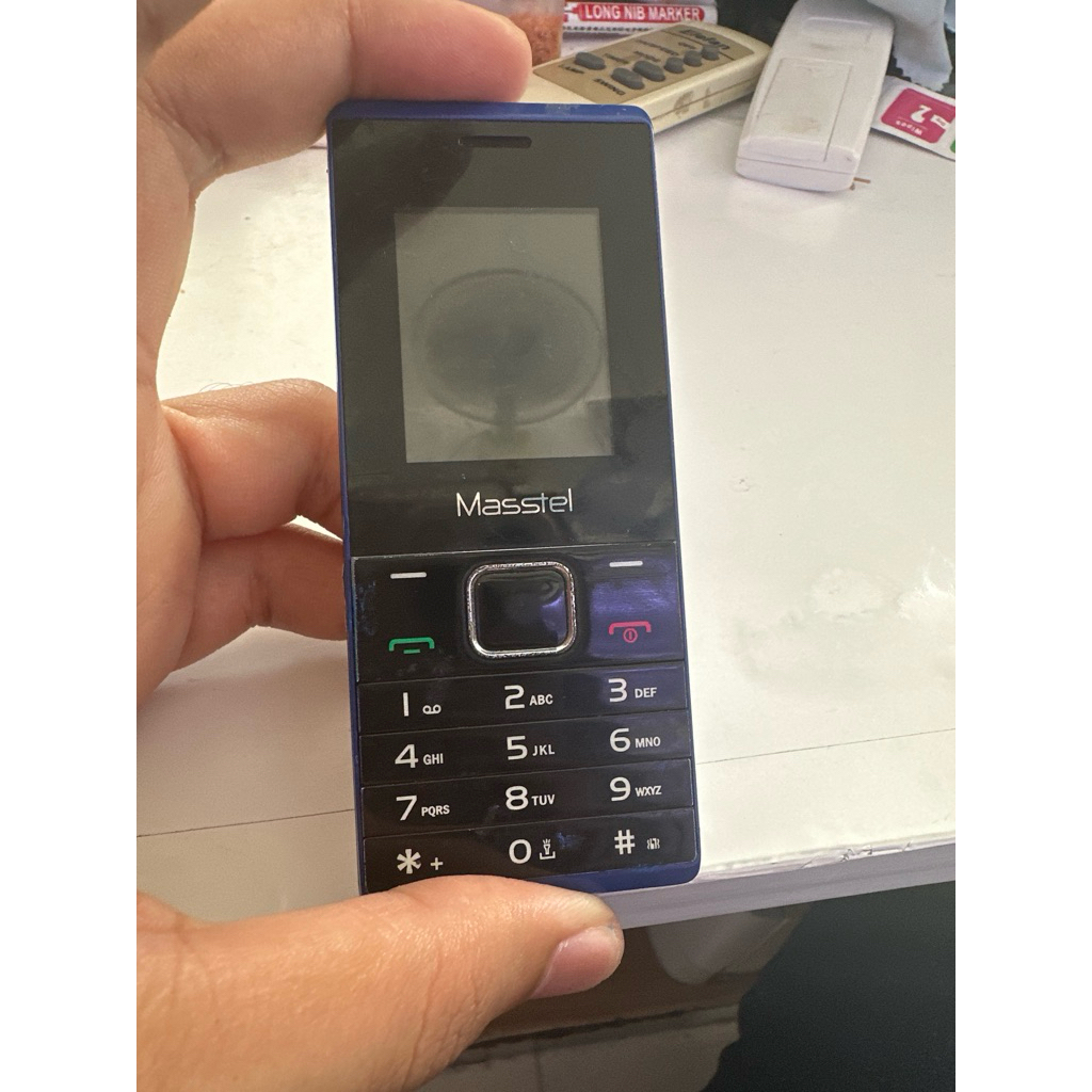 Điện thoại cũ 2 sim dùng bình thường (kèm pin) - điện thoại Masstel nhận sim Việt theo bình thường - nghe gọi tốt