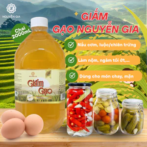 Giấm Gạo Tám Thơm Nguyễn Gia Can 2L NGG0023