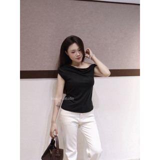 𝐏𝐡𝐢𝐞𝐧 𝐖𝐆𝐖𝐄 | (Sẵn) w8955 Áo thun Lệch Vai Tay Ngắn Ôm Eo