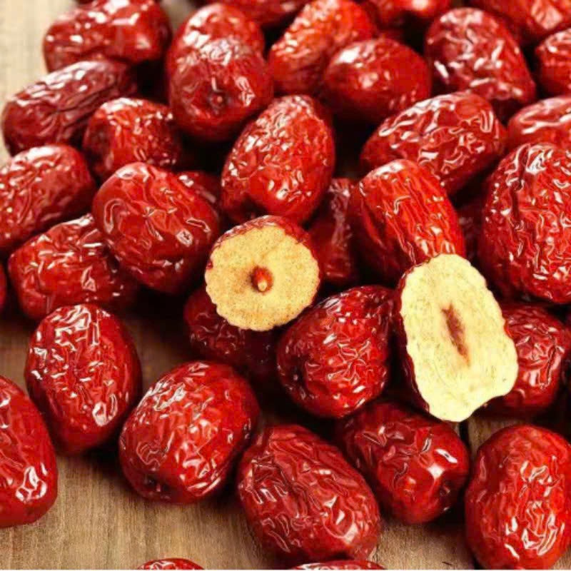 Táo Đỏ Tân Cương Riyuan size trung 200G - 500G - 1KG , không chất bảo quản, nguồn gốc rõ ràng, tốt cho sức khỏe