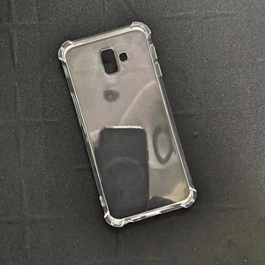 Ốp Lưng Samsung J6 Plus Dẻo Trong Suốt Chống Sốc – Bảo Vệ Tối Ưu, Giữ Nguyên Vẻ Đẹp Máy