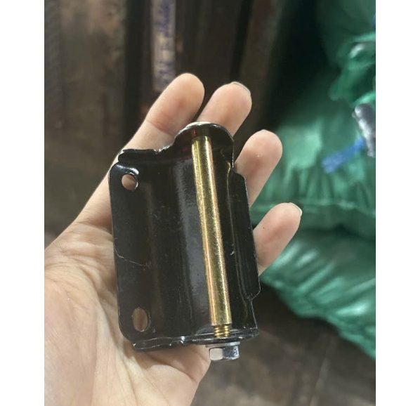 Bản lề, bas trước yên xe Airblade, SCR - hàng phụ kiện thay thế