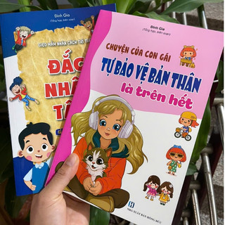 Combo sách 2 cuốn - Đắc Nhân Tâm, Chuyện của con Gái cho trẻ