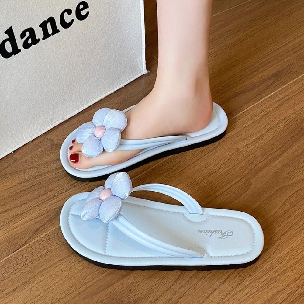 Dép Nữ Quai Kẹp Hoa 3D Siêu Xinh, Dép Đi Xỏ Ngón Êm Chân, Chống Trơn Trượt, Phong Cách Hàn Quốc