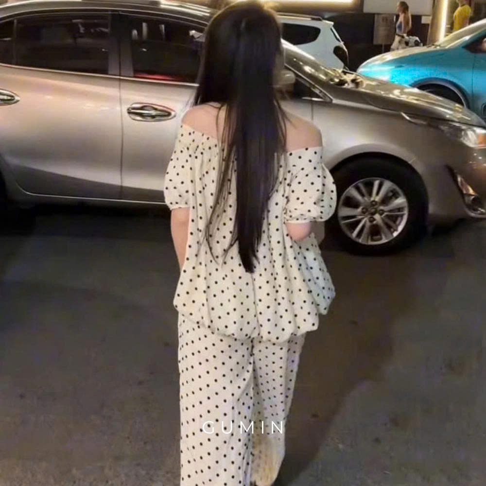Set bộ trễ vai chấm bi GUMIN thiết kế áo trễ vai bồng bí kèm quần ống suông sang chảnh, set bộ nữ tiểu thư thanh lịch