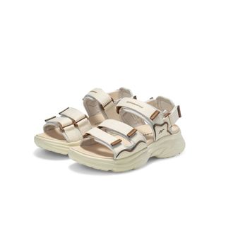 Sandal thể thao Biti's Hunter Nữ HEW002000