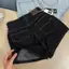 YURI JEANS - (MÃ 32) Quần Short Jean Thêu Nét Túi Sau(Mã32)