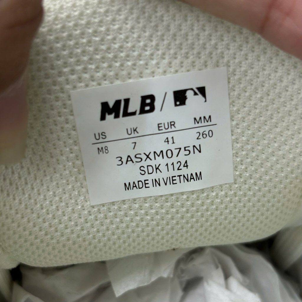 [Chính hãng] Giày MLB Chunky Liner Embo Mono Cooperstown New York Yankees White - 3ASXE015N-50WHS