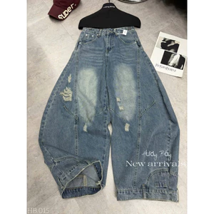 Quần jeans suông cạp túi ngược