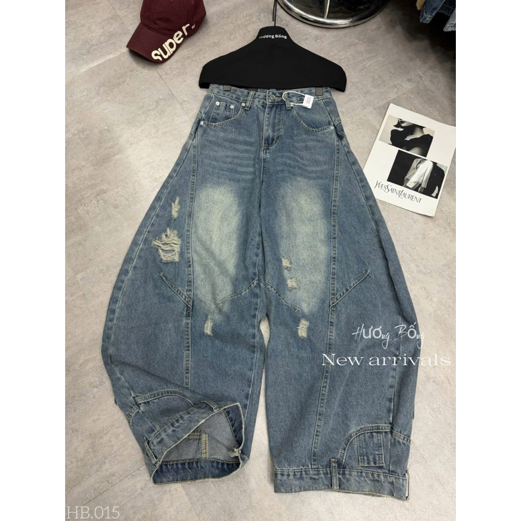 Quần jeans suông cạp túi ngược