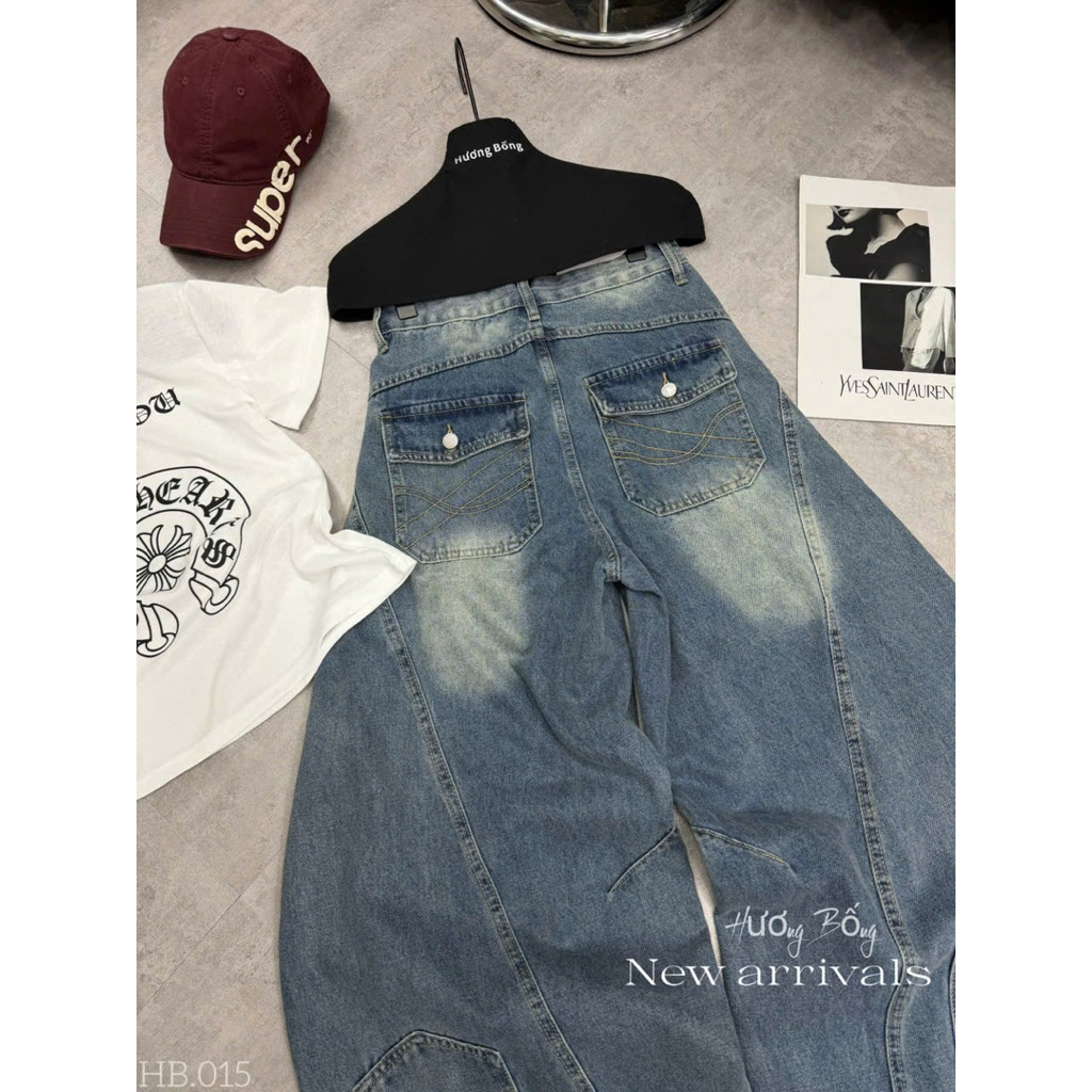 Quần jeans suông cạp túi ngược