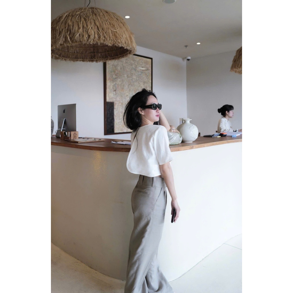 𝗥𝗼𝗺𝗲 𝗟𝗶𝗻𝗲𝗻  - Áo Linen cổ tròn