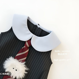 Váy sọc dài màu tối phối cổ xanh kèm cà vạt ngộ nghĩnh cho bé