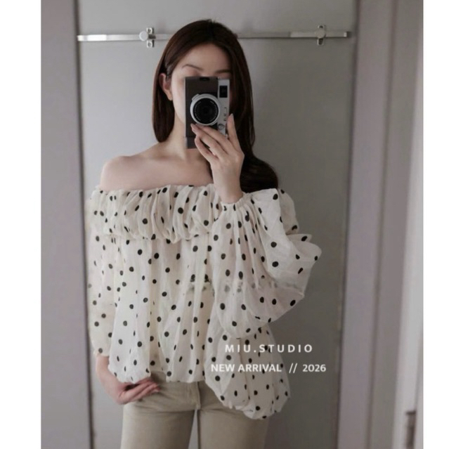 Áo trễ vai dáng bí phối bèo nhún cách điệu hoạ tiết chấm bi tiểu thư HQ , Áo hở vai tay bồng TK basic đơn giản dễ phối